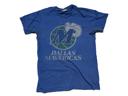 Dallas Mavericks 1990s Vintage Shirt Size Small